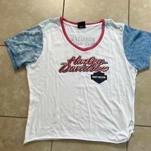 Woman’s Harley Davidson tee